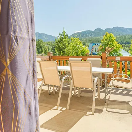 Riverside By Stayin Fernie Room photo