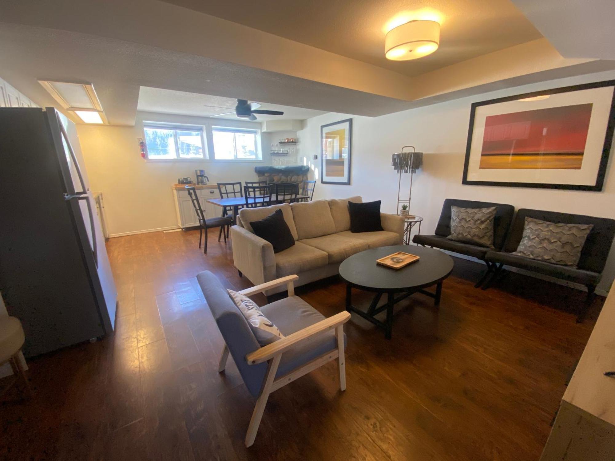Riverside By Stayin Apartment